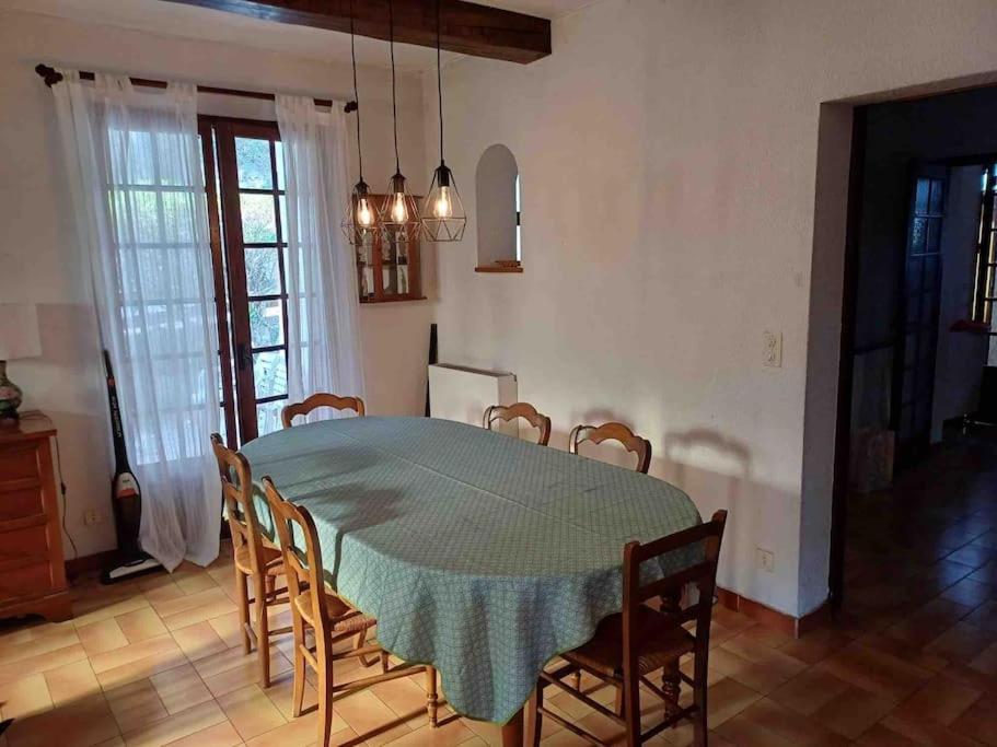 Villa La Louette, 100M Centre-Village, Piscine H-Sol, Proche Mer Saint-Cyr-sur-Mer Luaran gambar