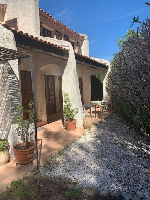 Villa La Louette, 100M Centre-Village, Piscine H-Sol, Proche Mer Saint-Cyr-sur-Mer Luaran gambar